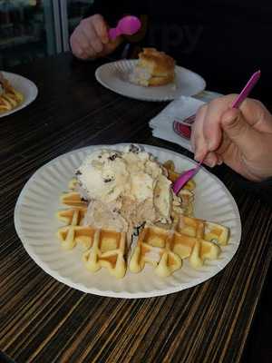Chocolate Shoppe Ice Cream Co