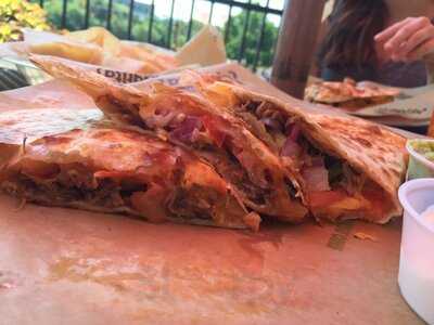 Salsarita's Fresh Mexican Grill