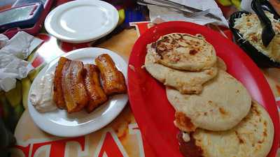 Sabor Latino Pupusas