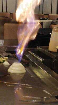 Sumo Steakhouse & Sushi Bar