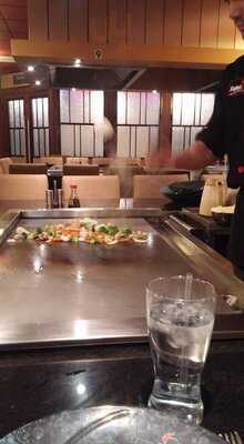 Sumo Steakhouse & Sushi Bar