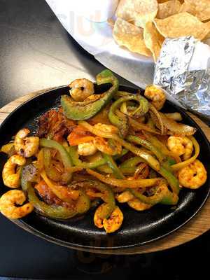 La Fonda Taqueria Y Mariscos