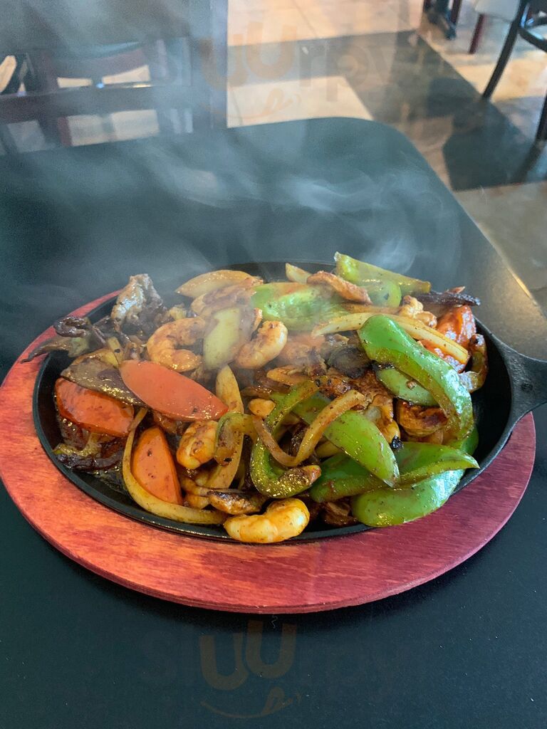 La Fonda Taqueria Y Mariscos