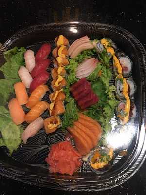 Mt. Fuji Japanese Sushi Steakhouse