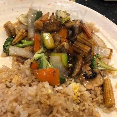 Mt. Fuji Japanese Sushi Steakhouse