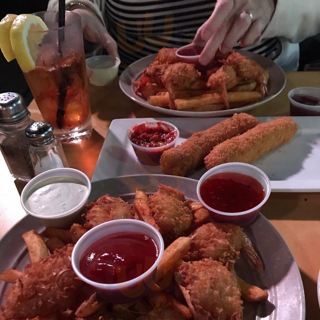 Jazzbones Restaurant And Nightclub