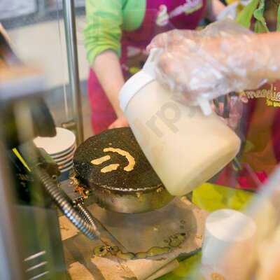 Menchie's Frozen Yogurt