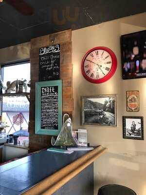 Bighorn Bar And Grill