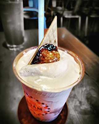 Roam Artisan Burgers