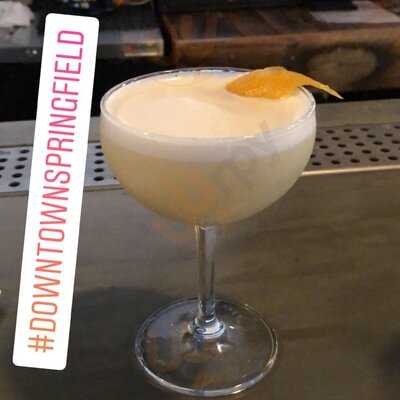 Queen City Wine Dive