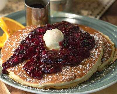 Three Peaks Restaurant