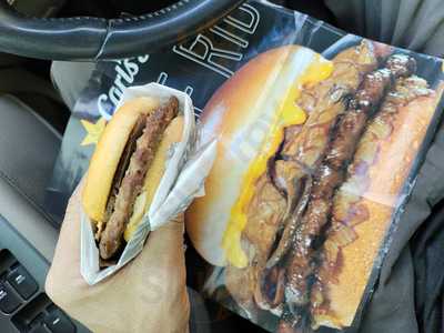 Carl's Jr.