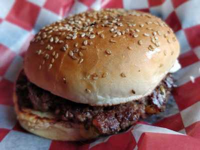 Zo's Good Burger - New Center Detroit