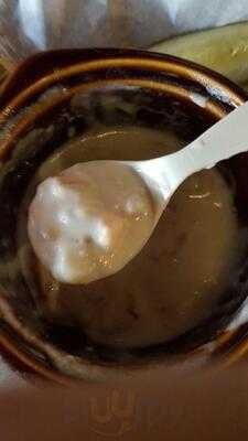 Hemingway’s Bar & Grill