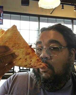 Detroit Pizza Factory