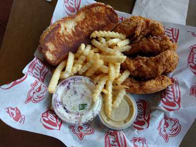 Raising Canes