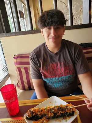 Sushi 9 Thai & Japanese Restaurant