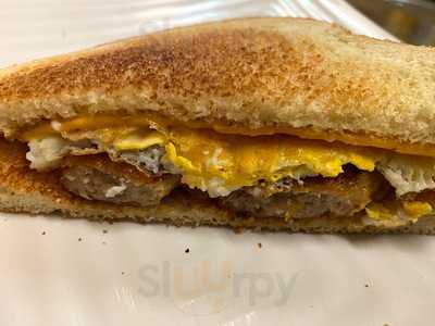 Yia Yia's Sandwhich Shop