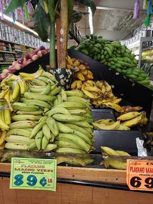 Mi Pueblo Latin Market