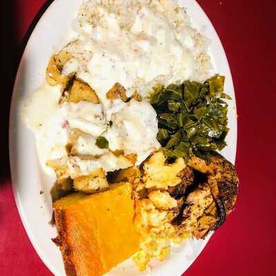 Gloria's Bar & Grill