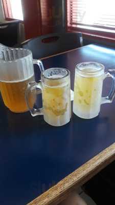 Rusty's Pizza Parlor