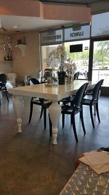 Majesty Bakeries - Green Valley