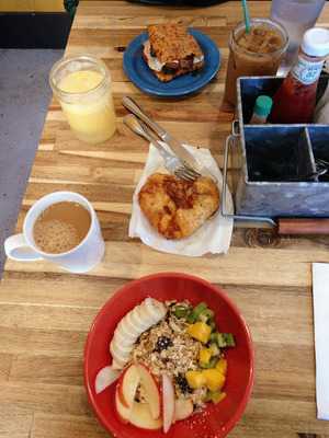 L’acajou Bakery & Cafe