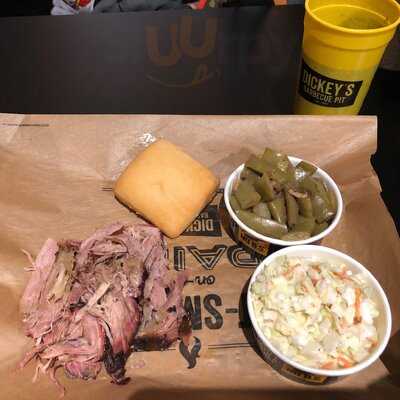 Dickey's Barbecue Pit
