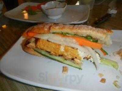 Pho Yum Vietnamese Noodle Soup