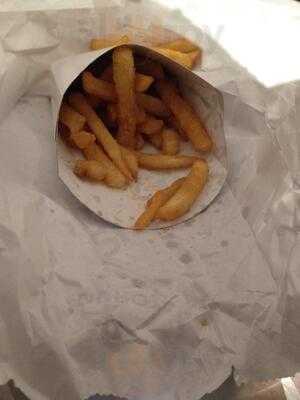 Grand River Deli & Burgers