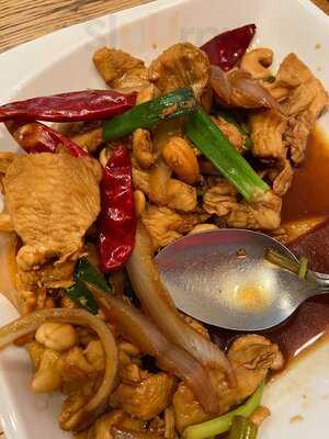 Pagarung Thai Cuisine