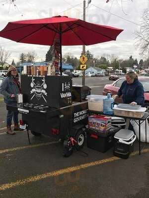 The Nomads Gourmet Hot Dogs