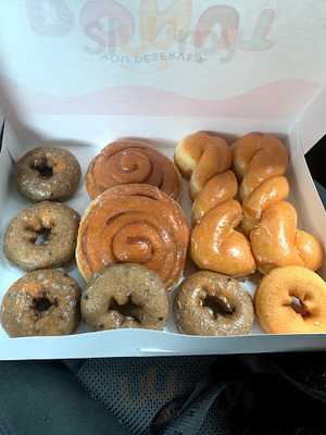 Pop's Donuts