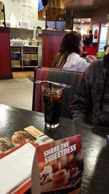 Red Robin Restaurant