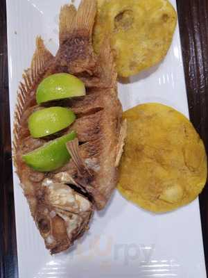 Melaos Dc Cocina & Bar