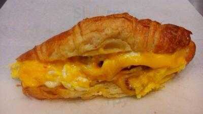 Mocha Cafe And Pastry