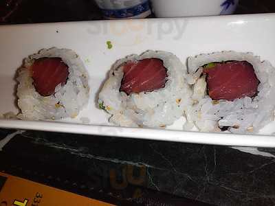 Flying Fish Sushi Bar And Grill