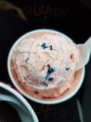 Bruster's Real Ice Cream