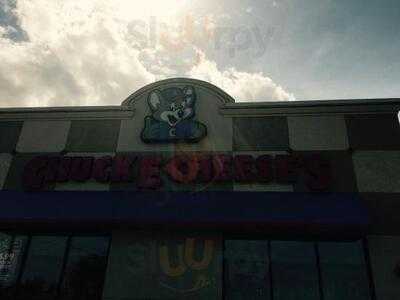 Chuck E. Cheese