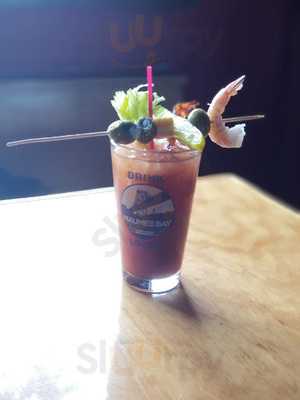 The Oarhouse Bar & Grill