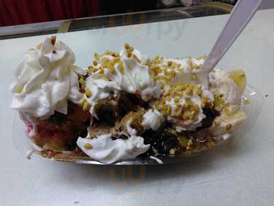 Doyles Ice Cream Parlor