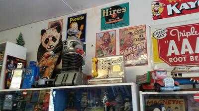 Doyles Ice Cream Parlor