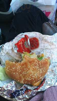 Braum's Ice Cream And Burger Restaurant