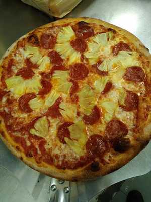 Da' Crust Pizza And Kitchen