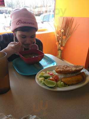 El Rincon Mexicolombiano Restaurant