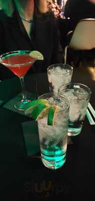 Real Hamburger & Bar