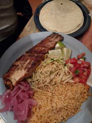 El Primero Bar & Grill