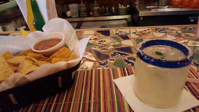 El Primero Bar & Grill