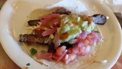 El Primero Bar & Grill