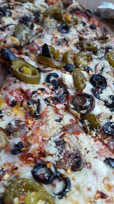 Rusty's Pizza Parlor